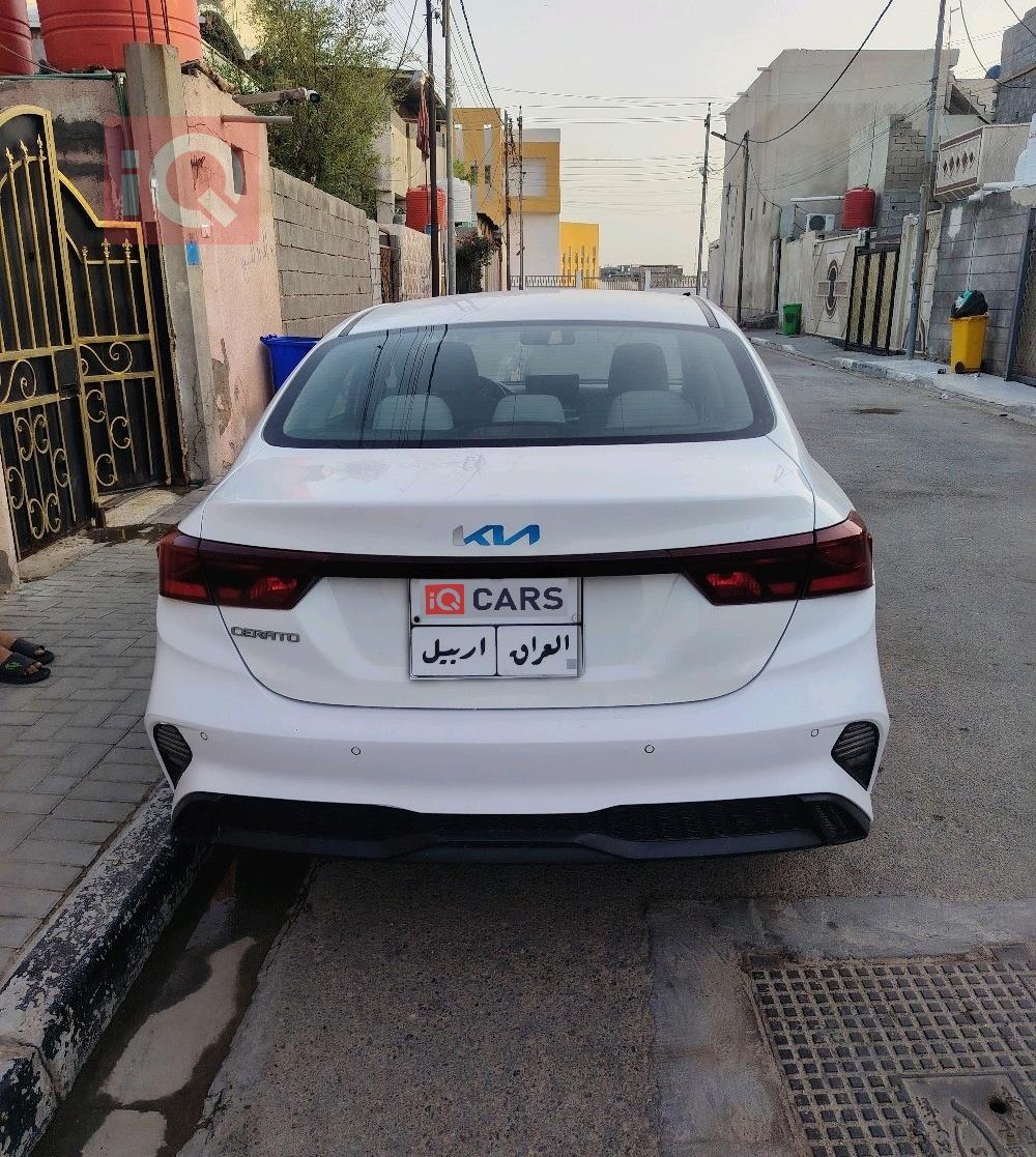 كيا سيراتو